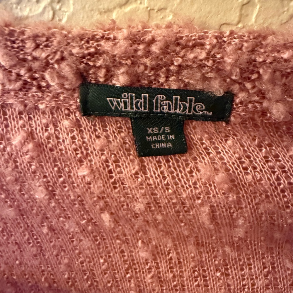 Size XS/S pink Wild Fable sweater - Picture 6 of 6